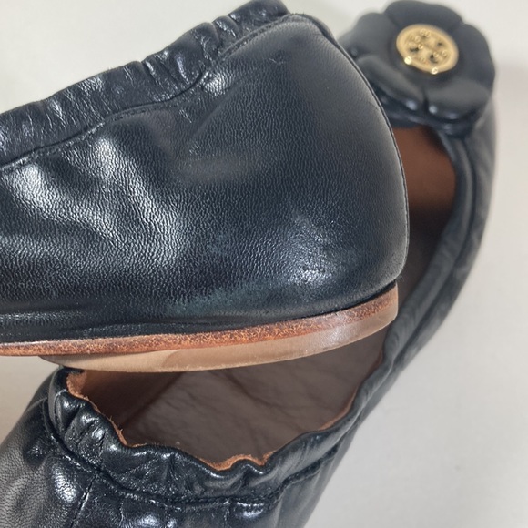 Tory Burch Shelby Floral Flats. Black  All leather. Size 8. - Picture 15 of 15